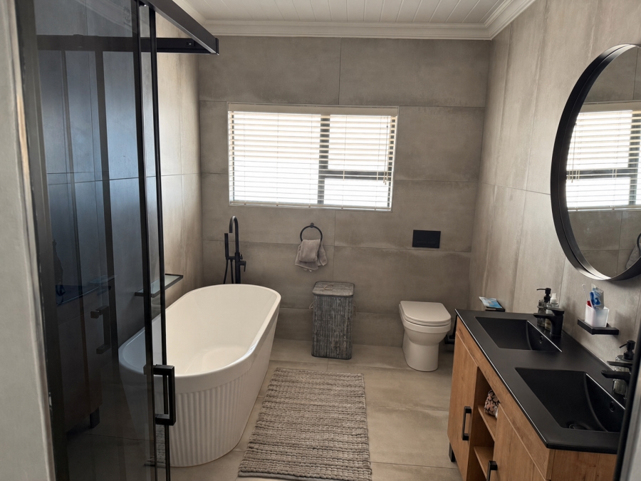 3 Bedroom Property for Sale in Wilkoppies North West
